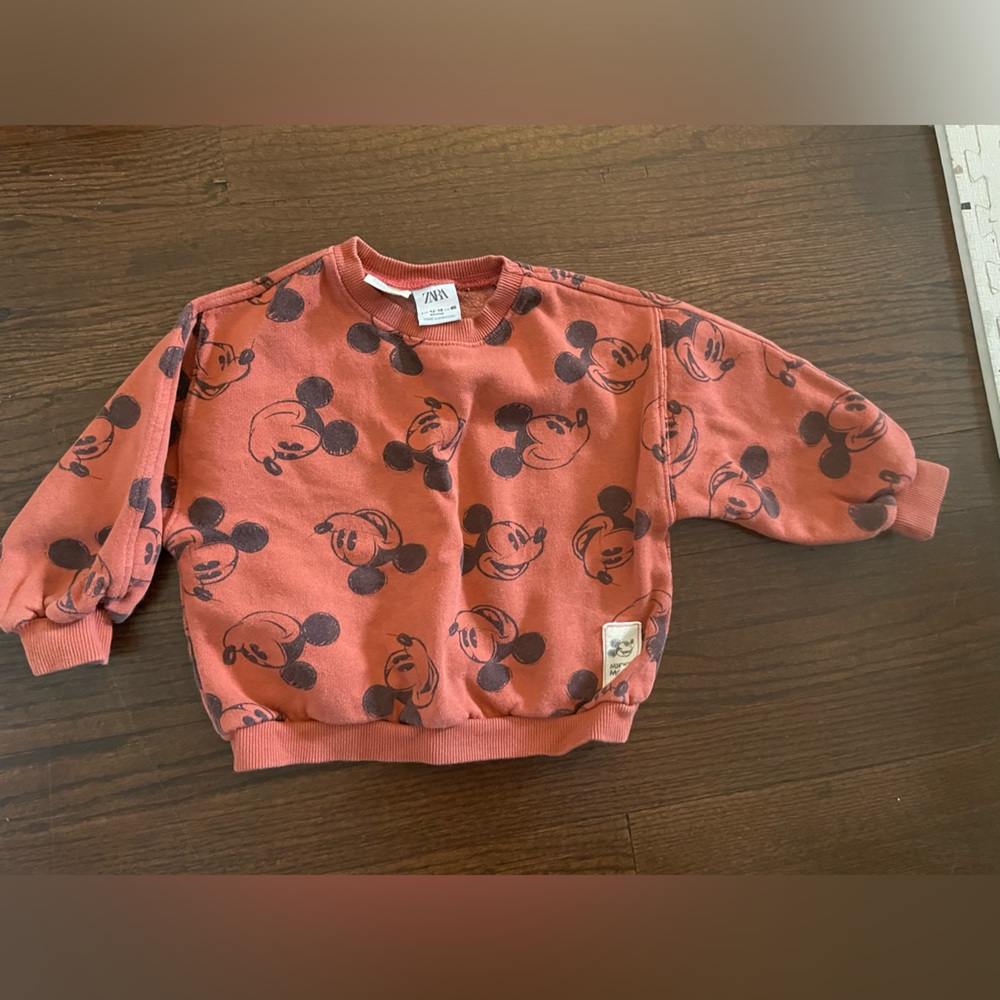 Zara Mickey sweatshirt